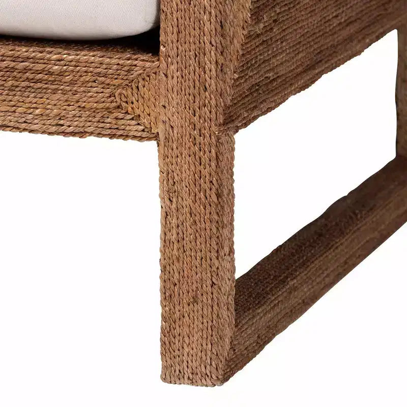 Fauteuil en jonc de mer et bois d'acacia brun clair délavé