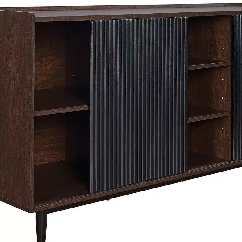 Bahut moderne à 7 étagères de 150 cm de large avec côtés striés