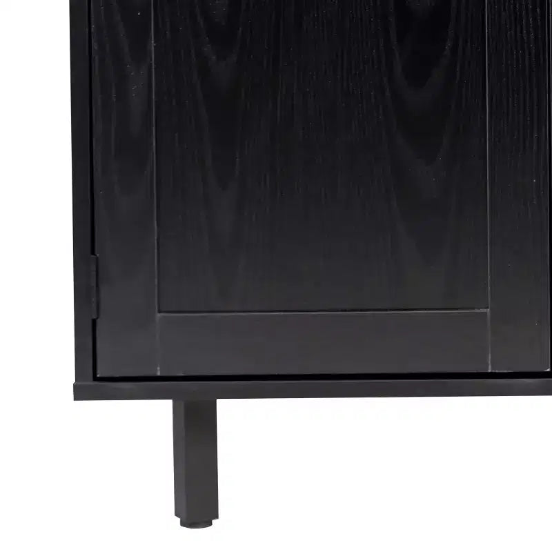 Bar classique et buffet avec armoire à porte simple de style Shaker, rangement suspendu pour verres et étagères ouvertes pour bouteilles