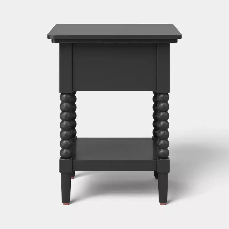 Table de chevet traditionnelle pour enfants