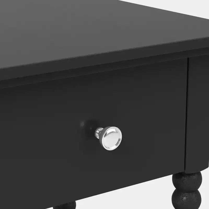 Table de chevet traditionnelle pour enfants